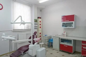 Стоматологическая клиника Стом-тур на улице Сантьяго-де-Куба Фотография 2
